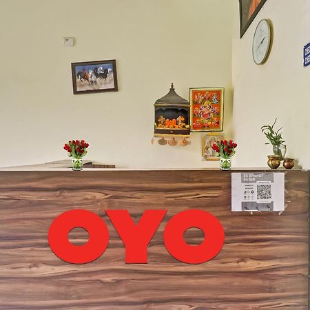 Hotel O Prince Home Stay Near Ambience Mall 新德里 外观 照片